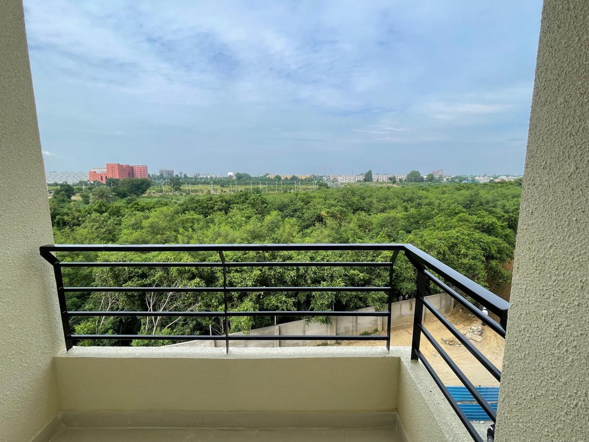 Achyutam Homes Лакхнау Екстер'єр фото